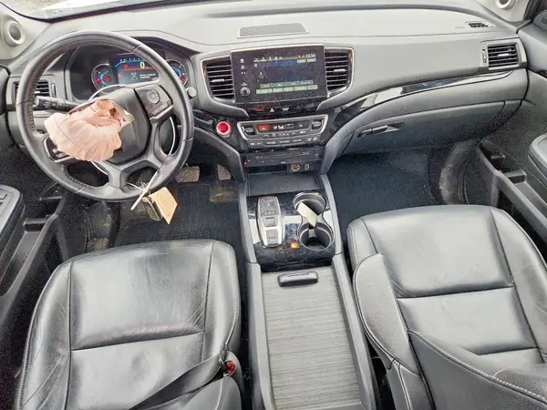 5FNYF6H62KB031848 2019 HONDA PILOT - Image 8