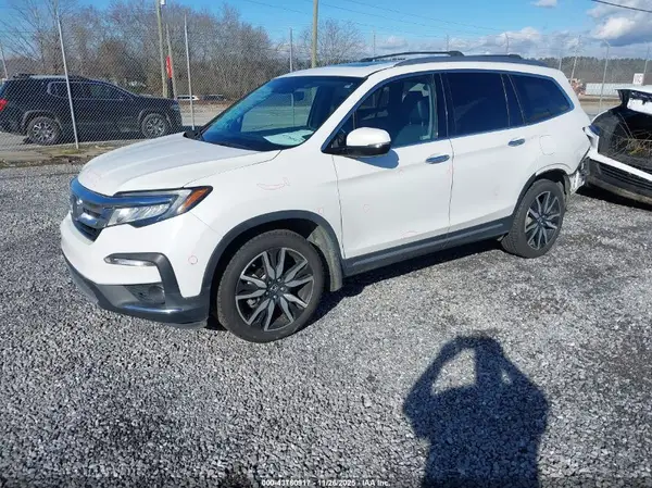 5FNYF6H62MB031819 2021 HONDA PILOT - Image 2