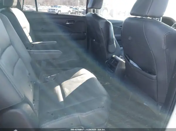 5FNYF6H62MB031819 2021 HONDA PILOT - Image 8