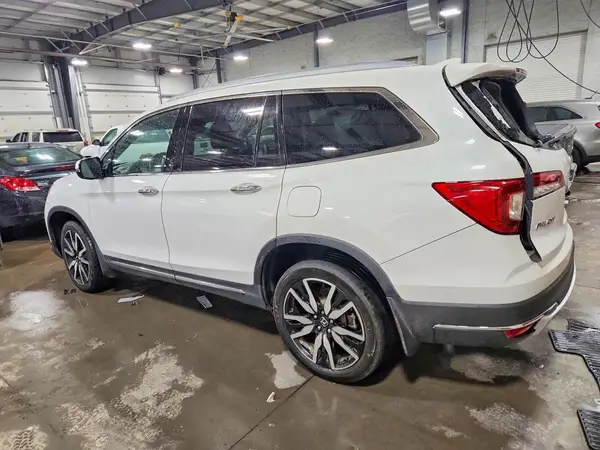 5FNYF6H62NB098518 2022 HONDA PILOT - Image 2