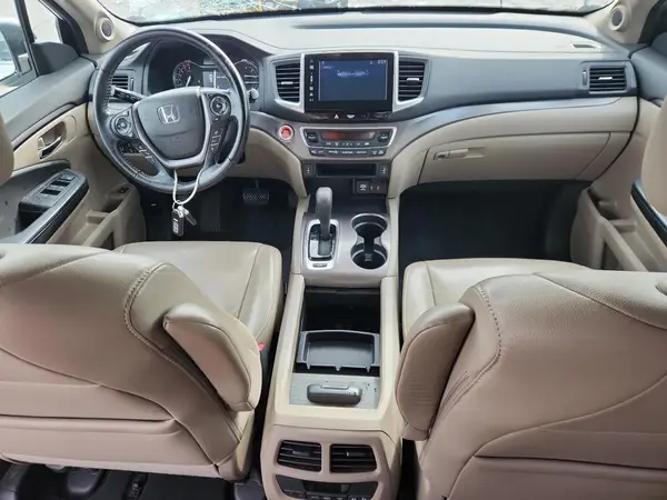 5FNYF6H63GB047631 2016 HONDA PILOT - Image 8