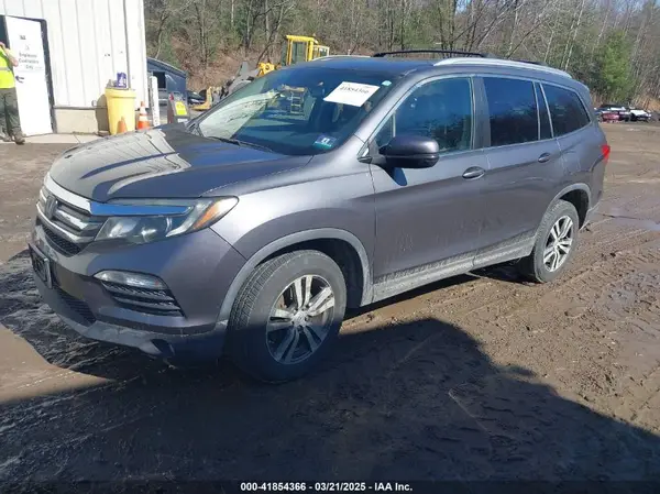 5FNYF6H63HB027591 2017 HONDA PILOT - Image 2