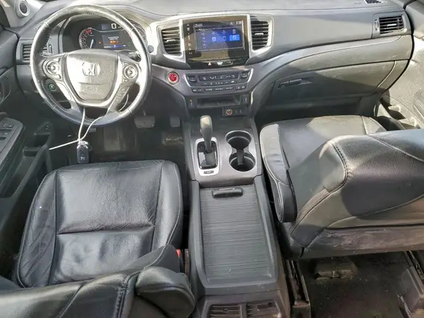 5FNYF6H63HB035562 2017 HONDA PILOT - Image 8