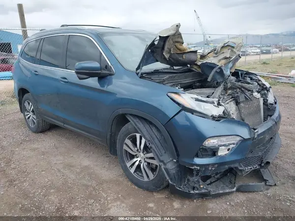 5FNYF6H63JB000445 2018 HONDA PILOT - Image 1