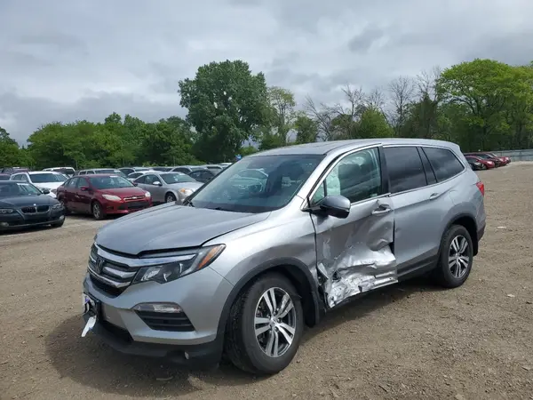 5FNYF6H63JB022574 2018 HONDA PILOT - Image 1