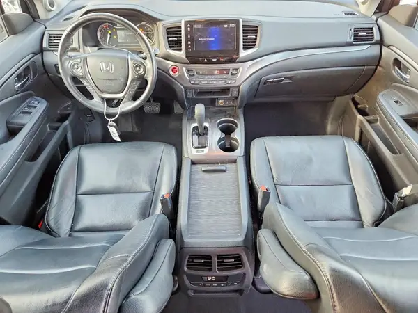 5FNYF6H63JB023594 2018 HONDA PILOT - Image 8