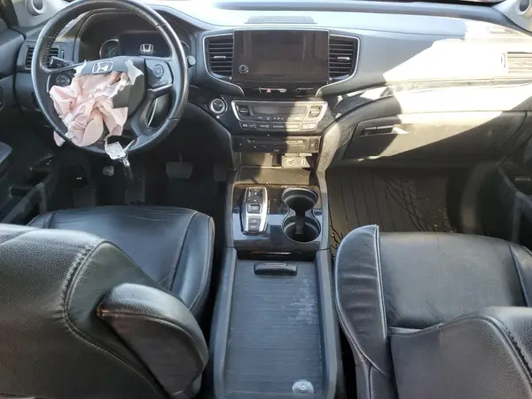 5FNYF6H63KB008904 2019 HONDA PILOT - Image 8