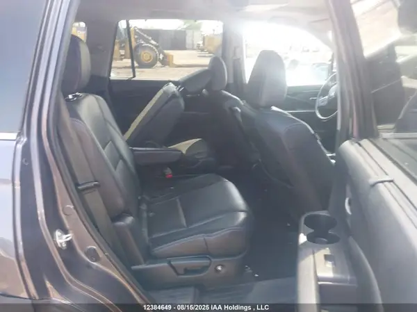 5FNYF6H63KB502406 2019 HONDA PILOT - Image 8