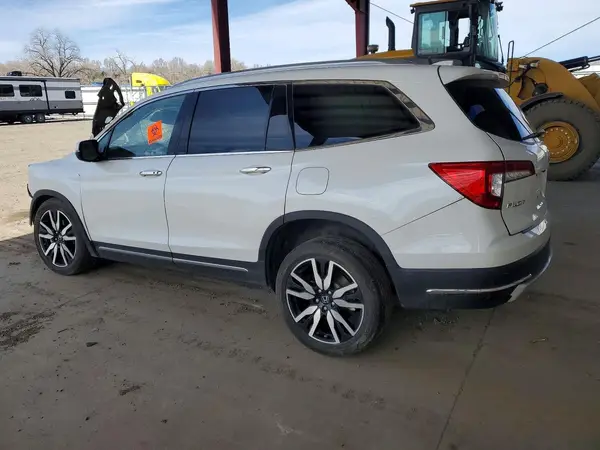 5FNYF6H63NB002122 2022 HONDA PILOT - Image 2
