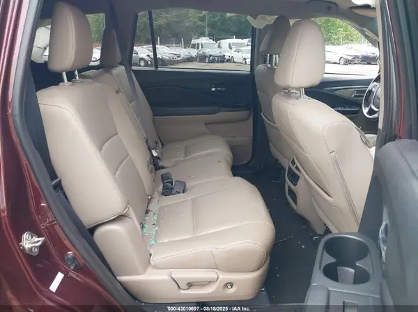 5FNYF6H64GB088141 2016 HONDA PILOT - Image 8