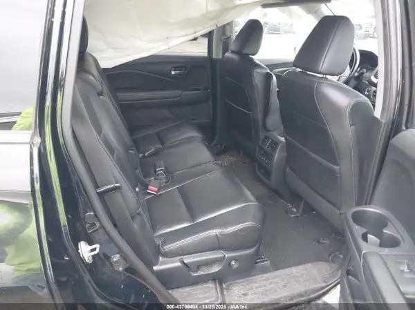 5FNYF6H64HB001419 2017 HONDA PILOT - Image 8
