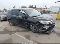 5FNYF6H64HB006006 2017 HONDA PILOT