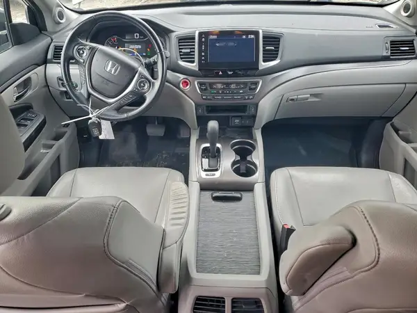 5FNYF6H64HB056789 2017 HONDA PILOT - Image 8