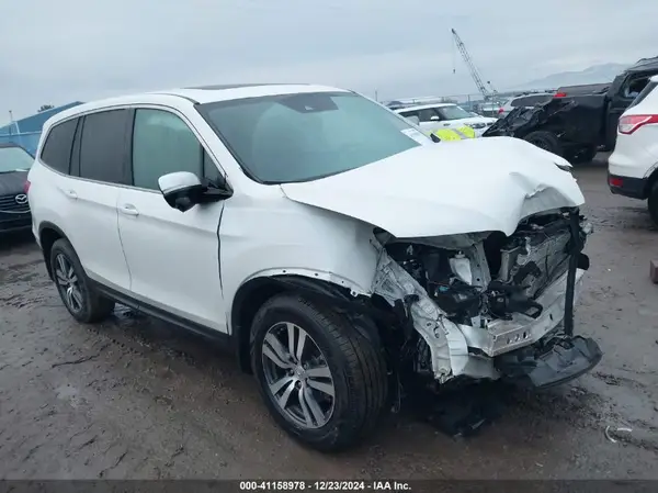 5FNYF6H64HB084561 2017 HONDA PILOT - Image 1