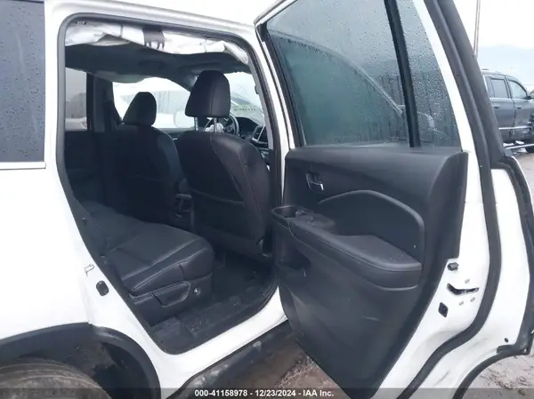 5FNYF6H64HB084561 2017 HONDA PILOT - Image 8