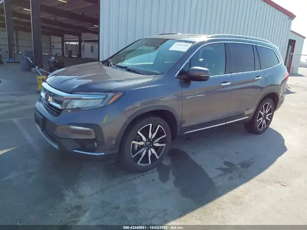 5FNYF6H64KB003422 2019 HONDA PILOT - Image 2