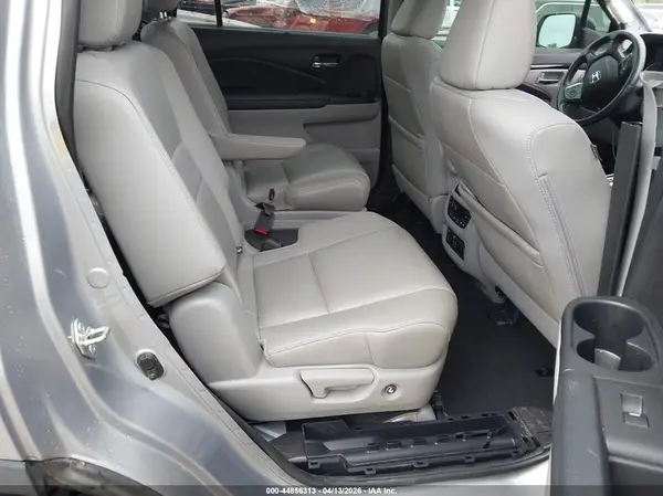 5FNYF6H64KB022973 2019 HONDA PILOT - Image 8