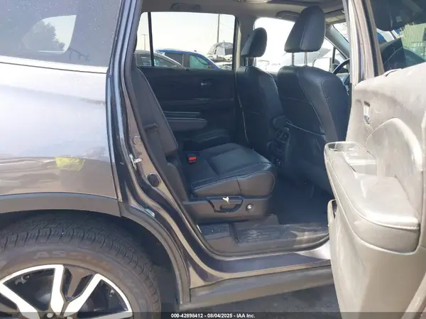 5FNYF6H64KB088908 2019 HONDA PILOT - Image 8