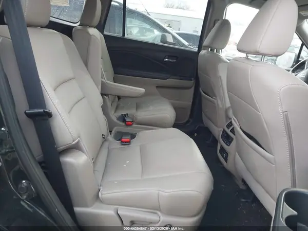 5FNYF6H64KB089251 2019 HONDA PILOT - Image 8
