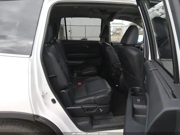 5FNYF6H64MB071514 2021 HONDA PILOT - Image 8