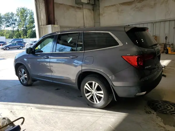 5FNYF6H65HB009478 2017 HONDA PILOT - Image 2