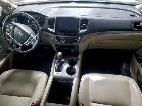 5FNYF6H65HB022862 2017 HONDA PILOT - Image 8