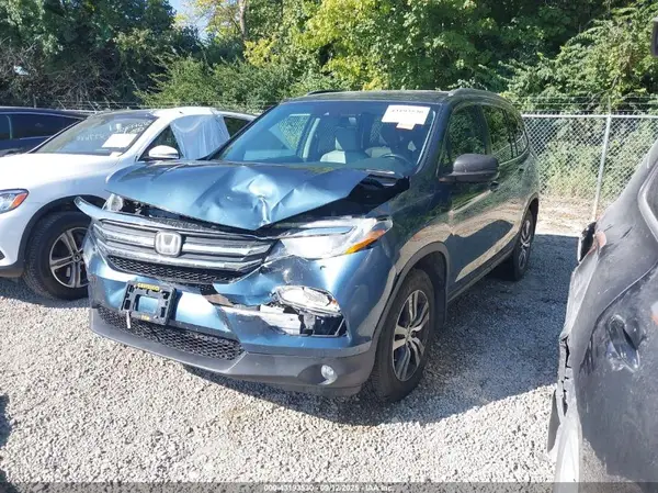 5FNYF6H65HB044134 2017 HONDA PILOT - Image 2