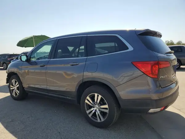 5FNYF6H65HB056803 2017 HONDA PILOT - Image 2
