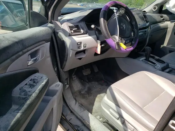 5FNYF6H65JB016968 2018 HONDA PILOT - Image 8
