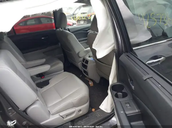 5FNYF6H65KB037613 2019 HONDA PILOT - Image 8
