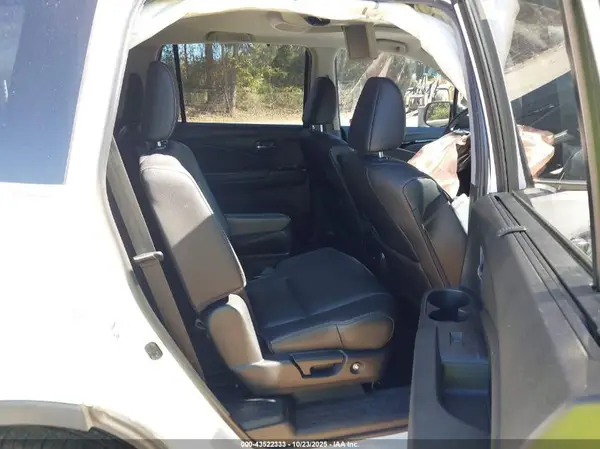 5FNYF6H65MB045407 2021 HONDA PILOT - Image 8