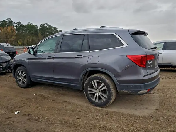 5FNYF6H66HB023762 2017 HONDA PILOT - Image 2