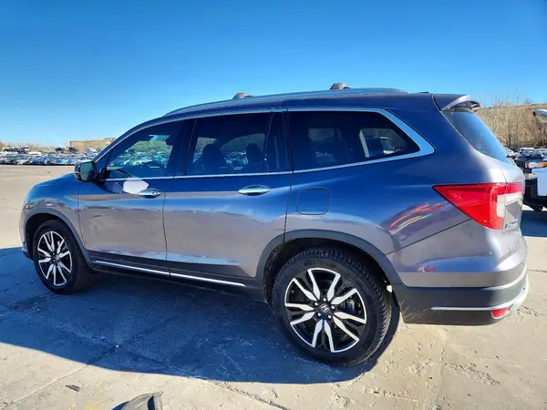 5FNYF6H66KB023655 2019 HONDA PILOT - Image 2