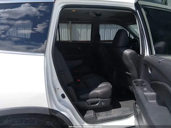 5FNYF6H66LB003908 2020 HONDA PILOT - Image 8