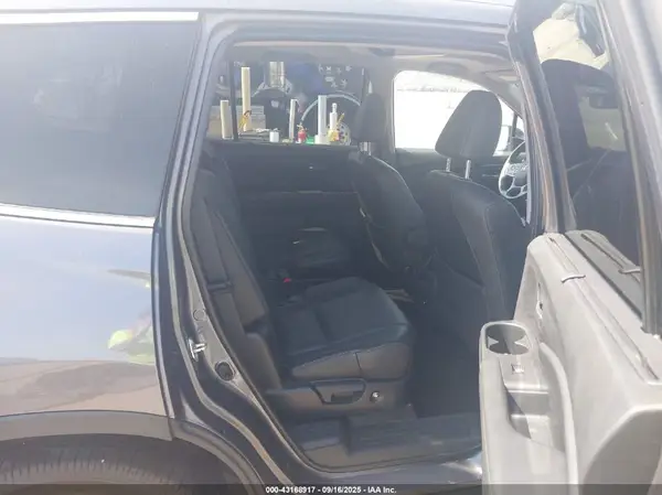 5FNYF6H66LB014049 2020 HONDA PILOT - Image 8