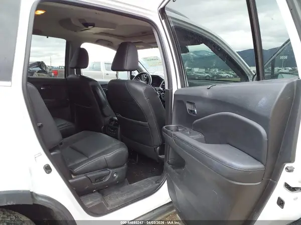 5FNYF6H66NB007086 2022 HONDA PILOT - Image 8