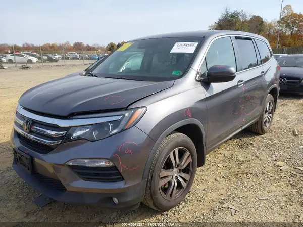5FNYF6H67HB014164 2017 HONDA PILOT - Image 2