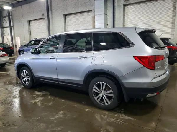 5FNYF6H67HB065633 2017 HONDA PILOT - Image 2