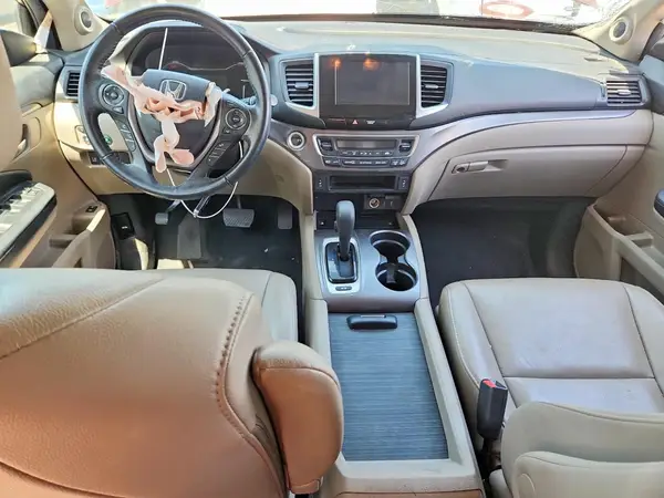 5FNYF6H67JB047834 2018 HONDA PILOT - Image 8