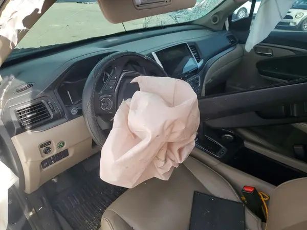 5FNYF6H67JB059529 2018 HONDA PILOT - Image 8
