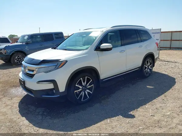 5FNYF6H67KB002068 2019 HONDA PILOT - Image 2