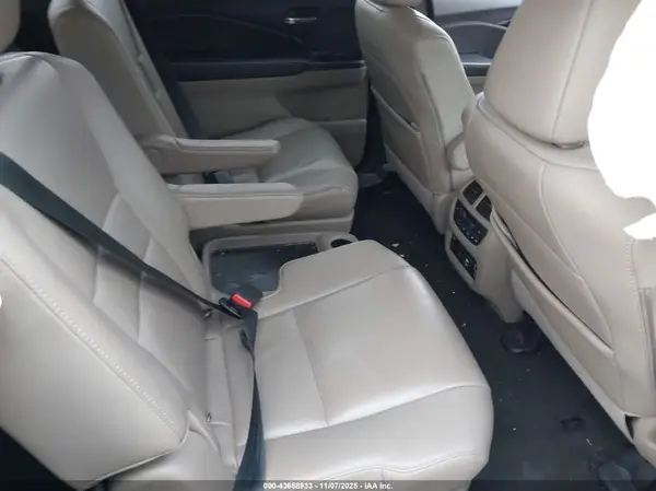 5FNYF6H67KB089244 2019 HONDA PILOT - Image 8