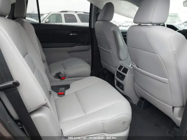 5FNYF6H67MB078876 2021 HONDA PILOT - Image 8