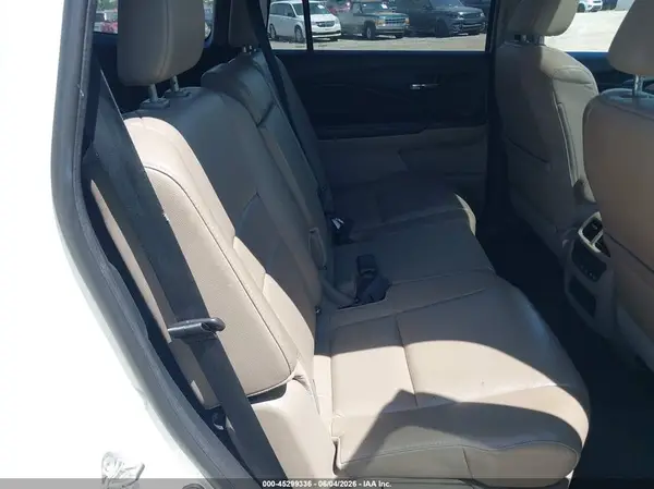 5FNYF6H68GB030016 2016 HONDA PILOT - Image 8