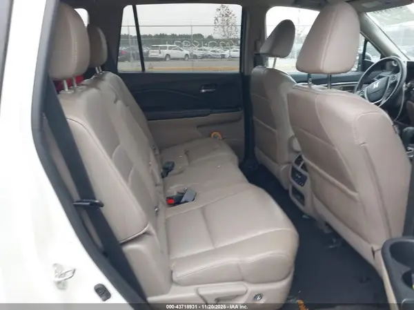 5FNYF6H68GB038441 2016 HONDA PILOT - Image 8
