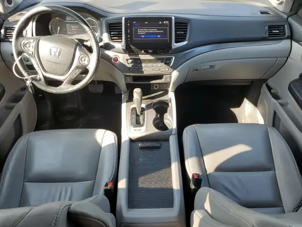 5FNYF6H68HB053300 2017 HONDA PILOT - Image 8