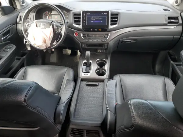 5FNYF6H68HB075734 2017 HONDA PILOT - Image 8