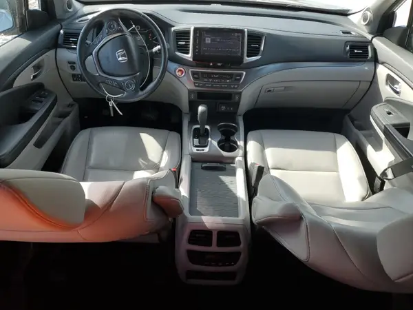 5FNYF6H68HB103127 2017 HONDA PILOT - Image 8