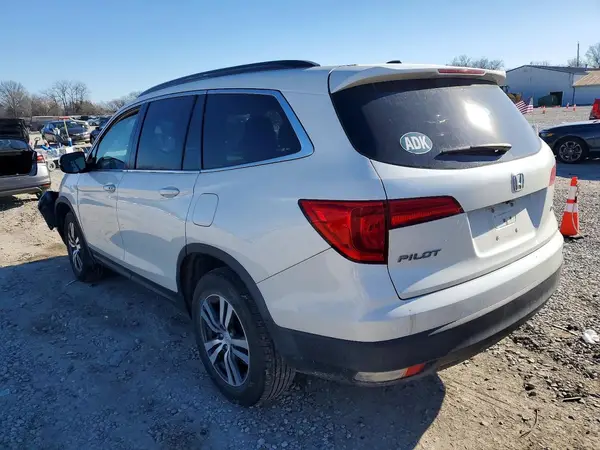 5FNYF6H68JB016351 2018 HONDA PILOT - Image 2