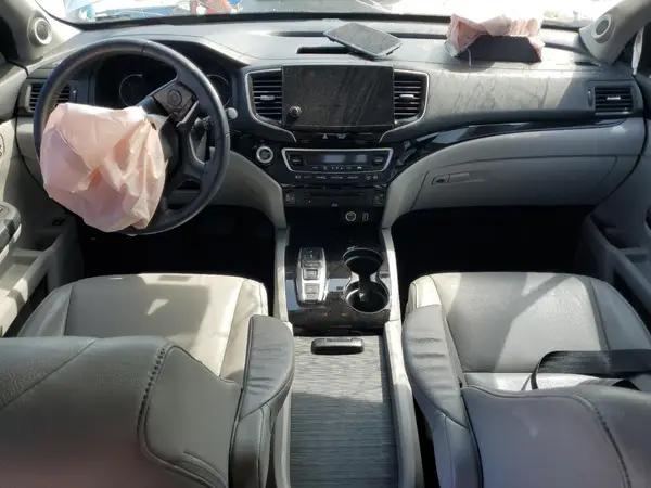 5FNYF6H68KB001897 2019 HONDA PILOT - Image 8
